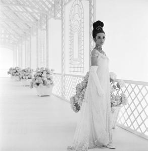 Audrey-in-My-Fair-Lady-audrey-hepburn-11216574-880-900
