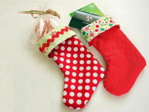 original_Amy-Smart-DIY-holiday-stocking_s4x3.jpg.rend.hgtvcom.616.462